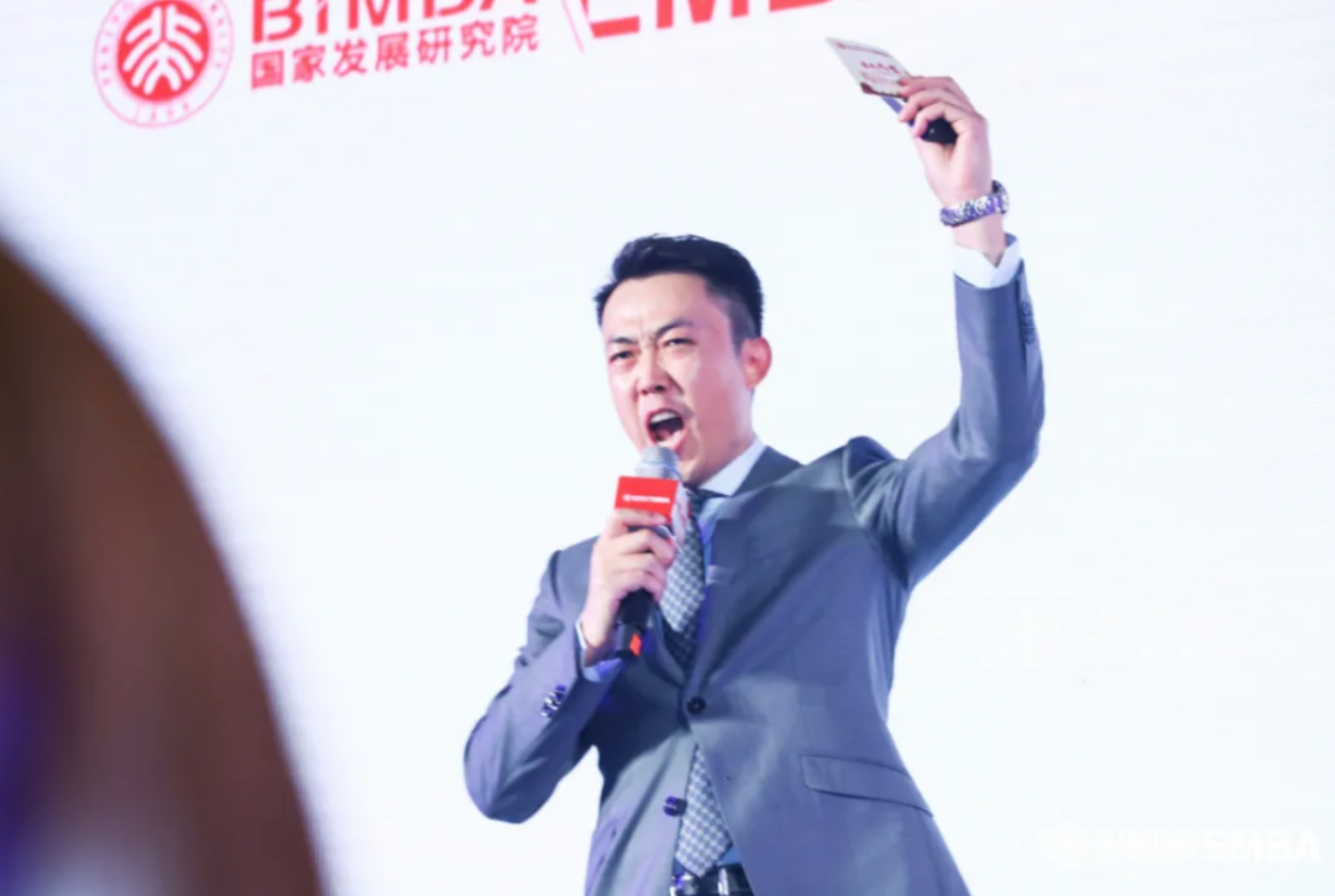 //mmbiz.qpic.cn/mmbiz_png/ibGh4lTFYyo9qogNtia8yvZElPbvmuItAYoSTNiabIYbInUh4FoX9FrRTPBbkDXBib6MiaLyf40verTDYmRzV0QiaAxw/640?wx_fmt=png