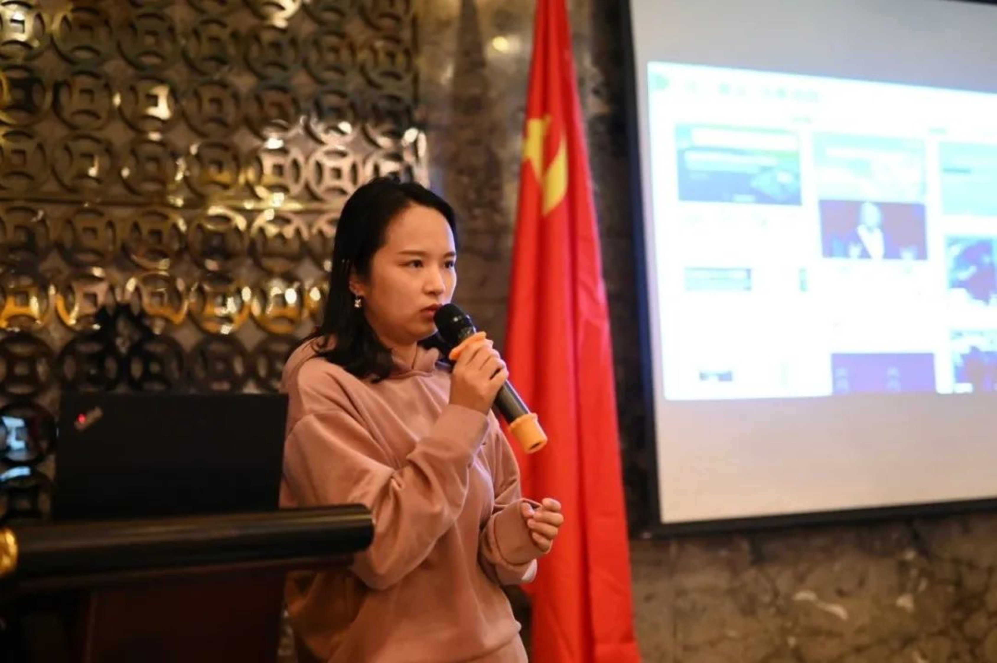 //mmbiz.qpic.cn/mmbiz_jpg/ibGh4lTFYyo9RkhiaKtjf6RA0rH7MPVYDtQicJkXB6WfZ0nyFIqKWDbia6XDqAertJkJNTMOFCWicbMYdvrAP0WR30Q/640?wx_fmt=jpeg