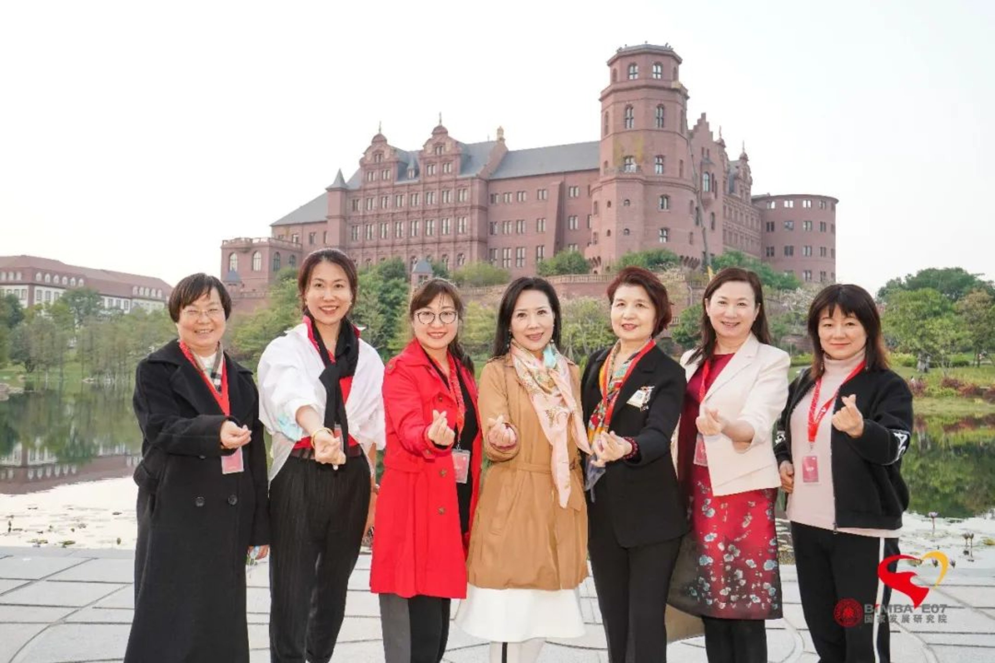 //mmbiz.qpic.cn/mmbiz_jpg/ibGh4lTFYyo9WSMoPoppwuj1rhmaMu4998UTptFIMuu6xr229JItlHtaN11nVTbNMAMDYymbpUrcSuR52pTsgJA/640?wx_fmt=jpeg