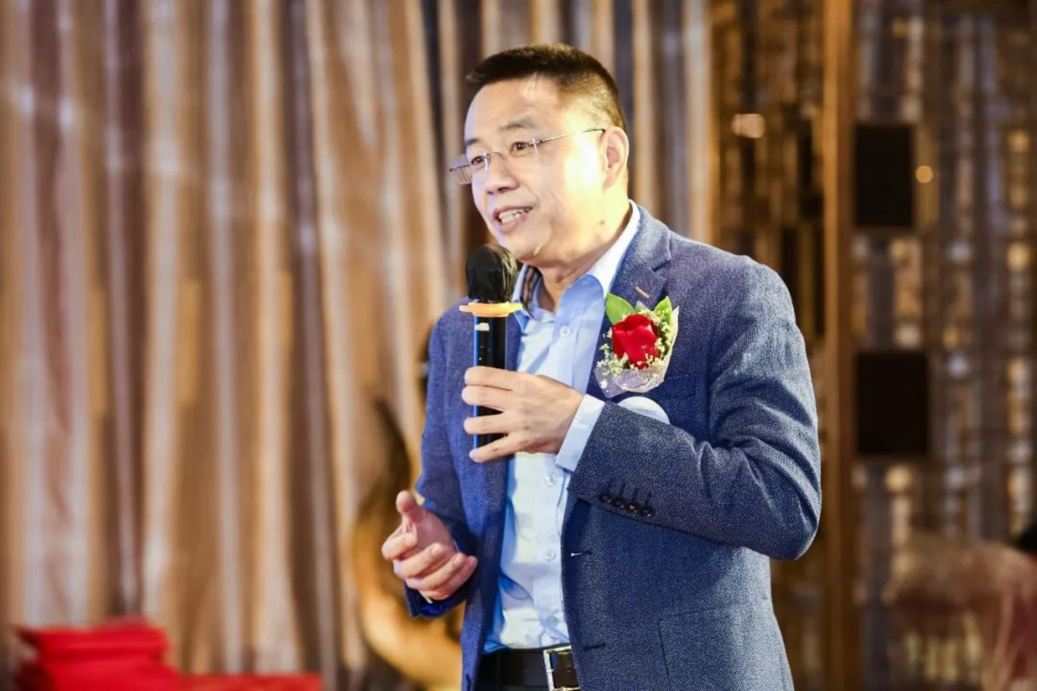 //mmbiz.qpic.cn/mmbiz_jpg/ibGh4lTFYyo9ico0IRqwgwarEcicgLnDtDVv8WbhRrIZdcvvIGaQ105fcL9ZJMH1KnlLX8gaRr4Y6XWjiaicP9aBVBw/640?wx_fmt=jpeg