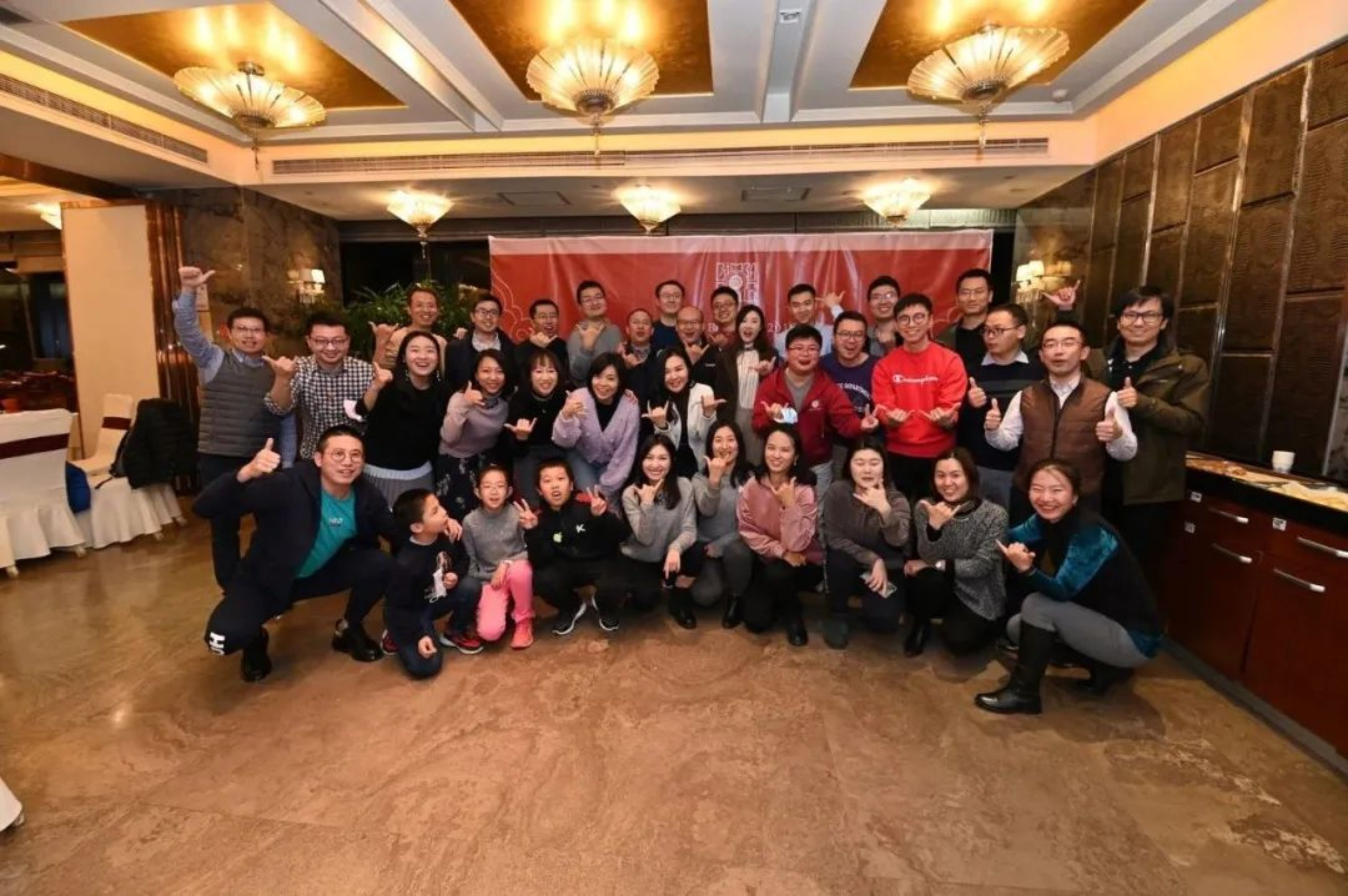 //mmbiz.qpic.cn/mmbiz_jpg/ibGh4lTFYyo9RkhiaKtjf6RA0rH7MPVYDtVCjLP6vdPScP91zYReB5ibjv4vY1QFVpkQ5cvkQpWHwEAg0YvELgs8g/640?wx_fmt=jpeg