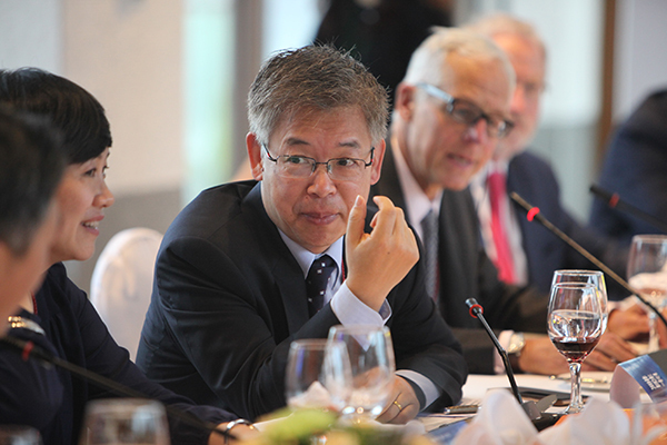 榛勭泭骞_IMG_9257