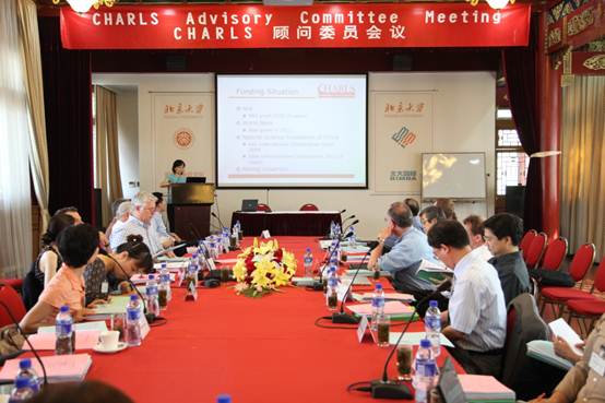 说明: 赵耀辉教授精彩报告.JPG