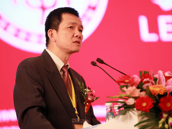 姚洋：胡温政府弥补很